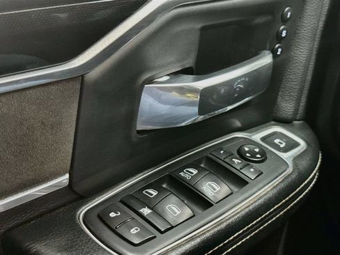 Used 2020 RAM 2500 Laramie AWD/4WD image 11