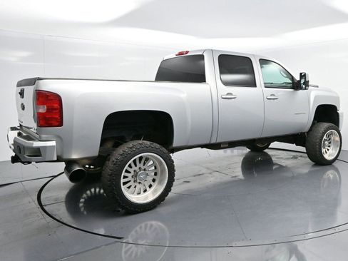 Used 2013 Chevrolet Silverado 2500 LTZ w/ LTZ Plus Package image 7