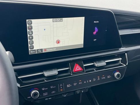 New 2026 Kia Niro Wave FWD image 21