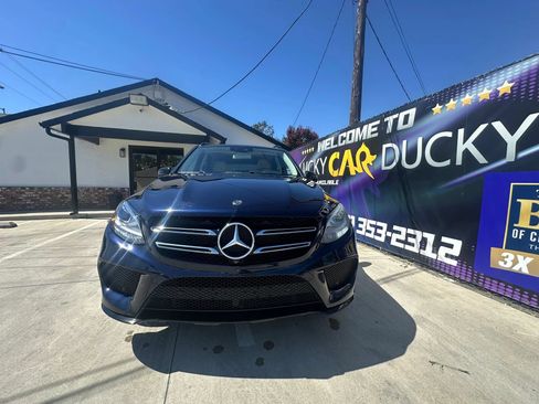 Used 2018 Mercedes-Benz GLE 350 w/ Premium 1 Package image 11