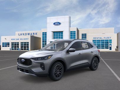 New 2026 Ford Escape SE w/ PHEV Premium Package