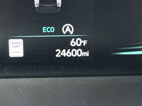 Used 2024 Hyundai Palisade SEL image 21