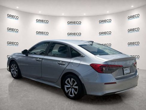 Used 2024 Honda Civic LX image 5