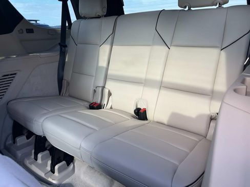 Used 2023 Cadillac Escalade Premium Luxury w/ LPO, Radiant Package AWD/4WD image 23