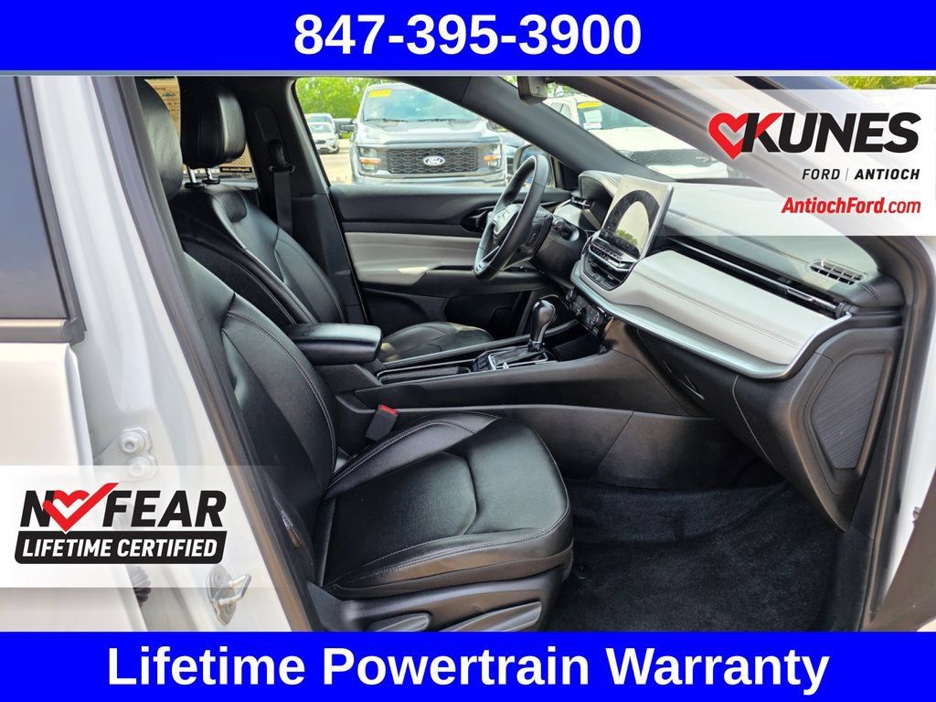Used 2025 Jeep Compass Limited AWD/4WD image 37