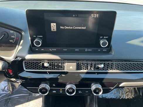 Used 2025 Honda Civic Sport image 14