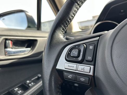 Used 2017 Subaru Outback 2.5i Premium image 36