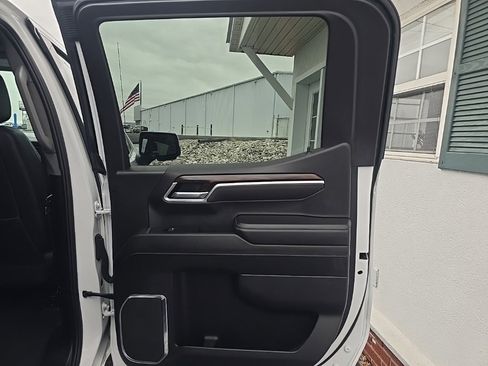 Used 2025 GMC Sierra 1500 SLT image 20