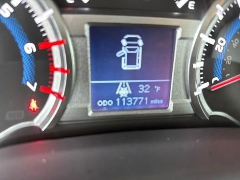 Used 2019 Toyota 4Runner TRD Off-Road image 16