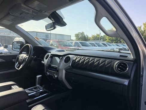 Used 2021 Toyota Tundra Platinum AWD/4WD image 9