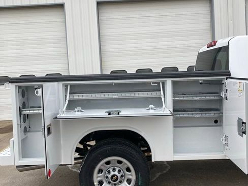 New 2026 Chevrolet Silverado 3500 W/T w/ WT Convenience Package image 10