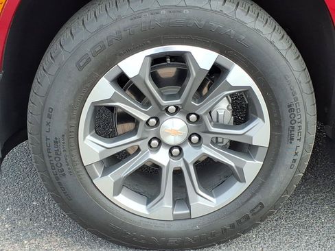 Used 2025 Chevrolet Tahoe LS w/ LPO, Dark Essentials Package RWD image 9