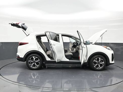 Used 2021 Kia Sportage LX FWD image 29