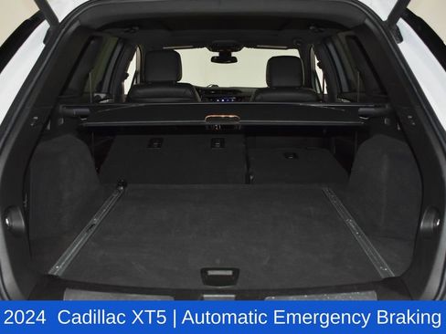 Used 2024 Cadillac XT5 Premium Luxury image 35