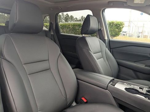 New 2026 Nissan Rogue SV FWD image 36
