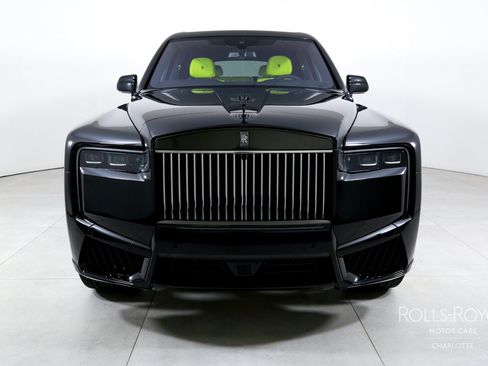 New 2027 Rolls-Royce Cullinan Black Badge AWD/4WD image 7