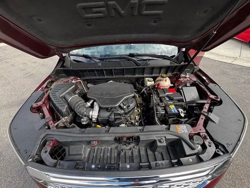 Used 2018 GMC Acadia Denali w/ Technology Package image 31