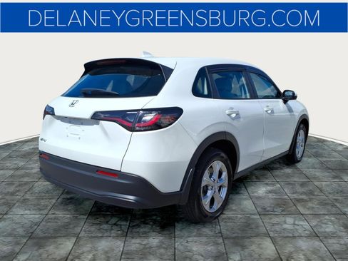 Used 2025 Honda HR-V LX image 3