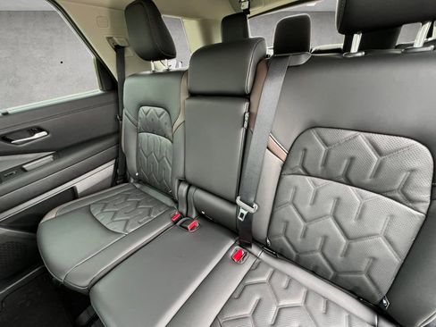 New 2026 Nissan Pathfinder Platinum w/ Cargo Package FWD image 23