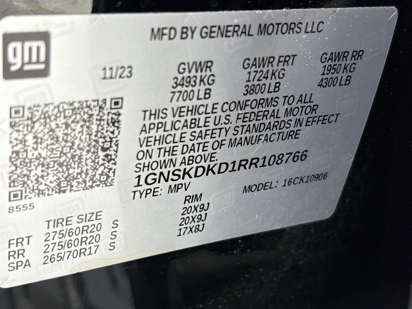 Used 2024 Chevrolet Suburban Z71 AWD/4WD image 33