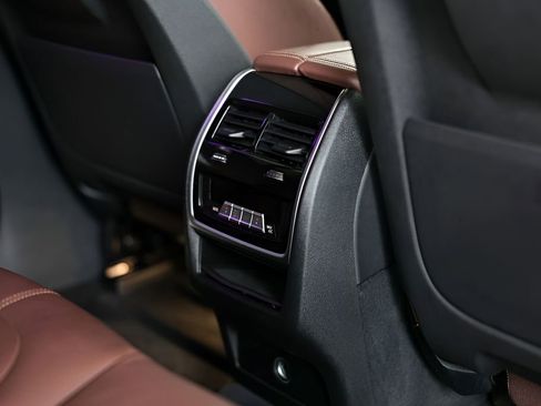 Used 2020 BMW X6 xDrive40i w/ Premium Package image 58