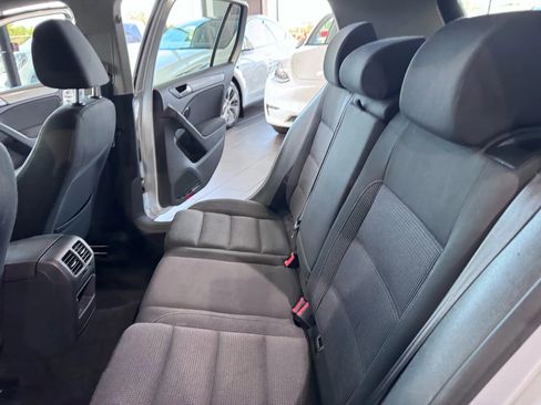 Used 2012 Volkswagen Golf TDI image 17