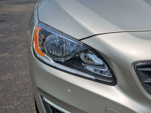 Used 2018 Volvo S60 T5 Inscription FWD image 12
