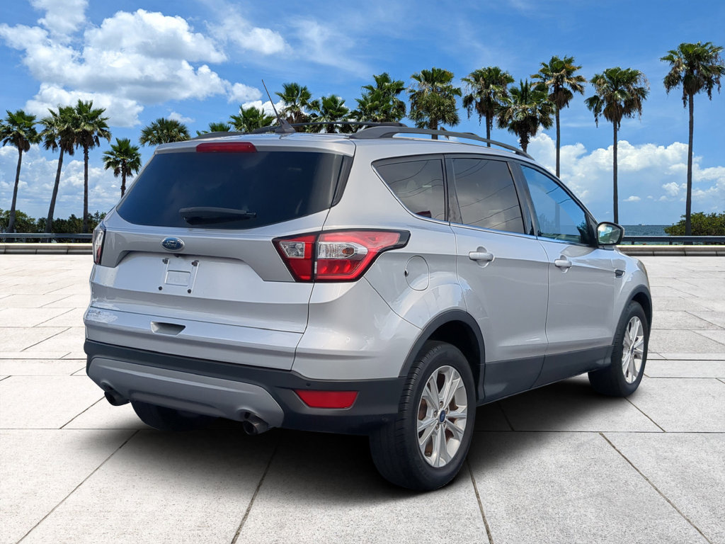 Used 2018 Ford Escape SEL w/ Ford Safe & Smart Package FWD image 5
