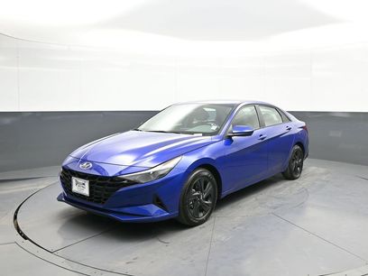 Certified 2023 Hyundai Elantra SEL w/ Cargo Package