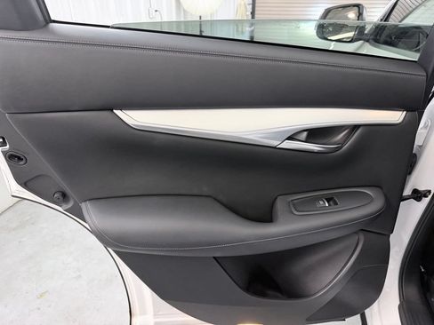 Certified 2020 INFINITI QX50 Luxe w/ Navigation Package FWD image 28