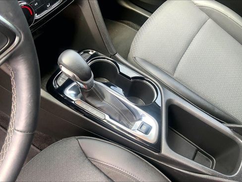 Used 2023 Buick Encore GX Preferred w/ Cold Weather Comfort Package FWD image 18