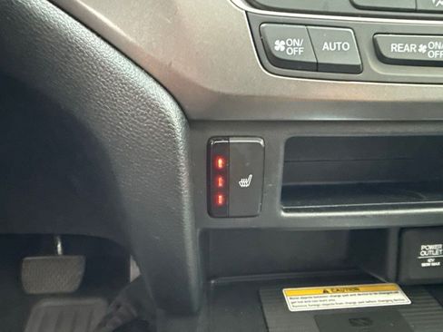 Used 2021 Honda Pilot Special Edition image 18