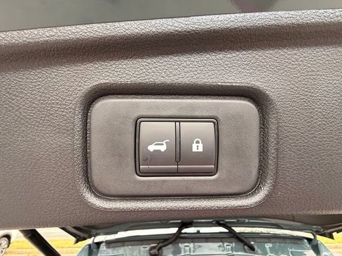 New 2026 Nissan Pathfinder Platinum w/ Cargo Package AWD/4WD image 19
