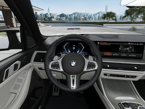 New 2025 BMW X7 M60i image 13