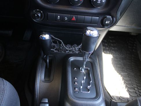 Used 2015 Jeep Wrangler Unlimited Sport w/ Quick Order Package 24S image 30