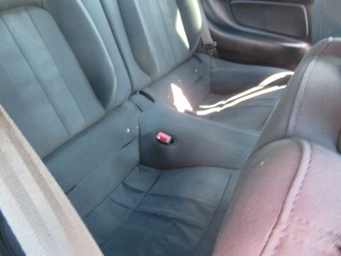 Used 2019 Ford Mustang Coupe image 15