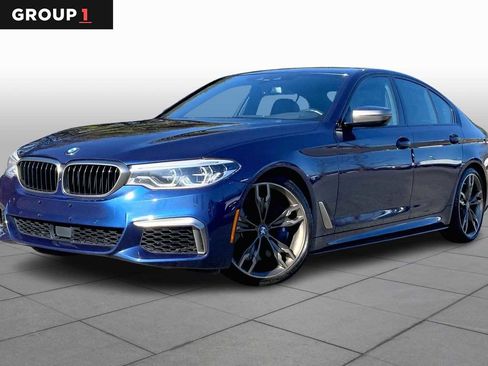 Used 2020 BMW M550i xDrive w/ Dynamic Handling Package image 1