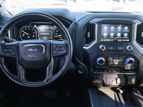 Used 2021 GMC Sierra 1500 AT4 w/ AT4 Premium Package image 9