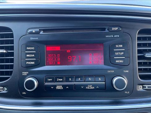 Used 2015 Kia Optima LX FWD image 30