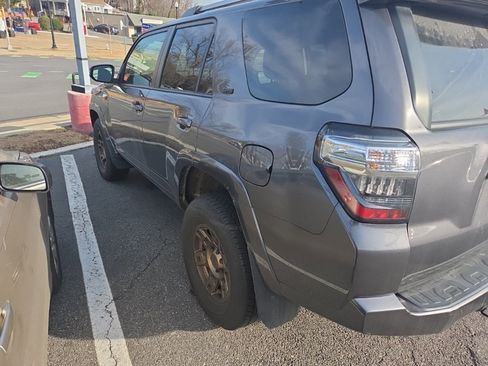 Used 2023 Toyota 4Runner SR5 image 7