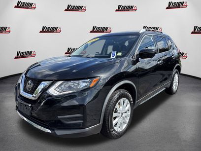 Used 2018 Nissan Rogue SV w/ Sun & Sound Touring Package