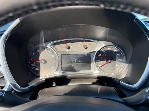 Used 2022 Chevrolet Equinox Premier image 13