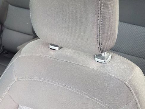 Used 2022 Ford Explorer XLT RWD image 23