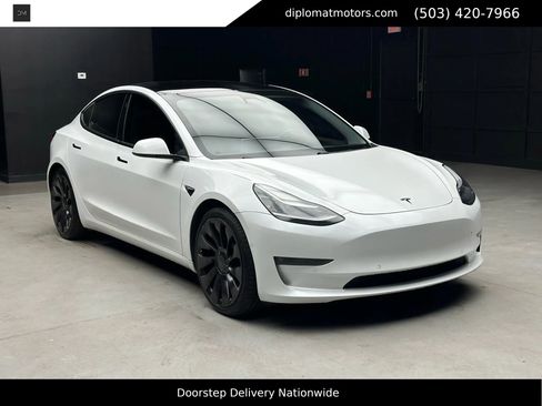 Used 2021 Tesla Model 3 Performance image 8