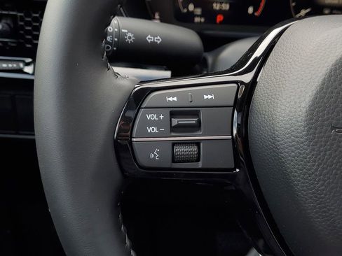 New 2026 Honda CR-V EX-L image 16