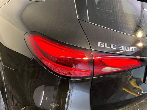 New 2026 Mercedes-Benz GLC 300 4MATIC image 5