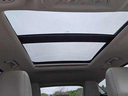 Used 2017 Ford Escape Titanium w/ Equipment Group 301A image 13