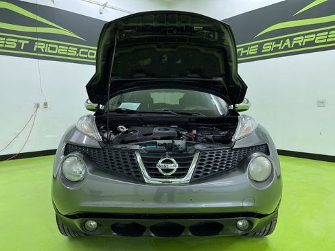 Used 2011 Nissan Juke SL w/ Chrome Pkg image 4