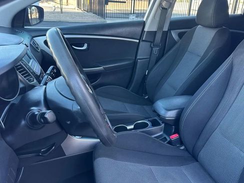 Used 2013 Hyundai Elantra GT image 10
