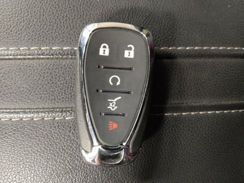 Used 2024 Chevrolet Blazer LT w/ Convenience Package image 32